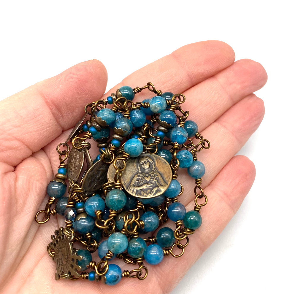 Natural Apatite Gemstone Wire Wrapped Catholic Heirloom Rosary of the Seven Sorrows Medium